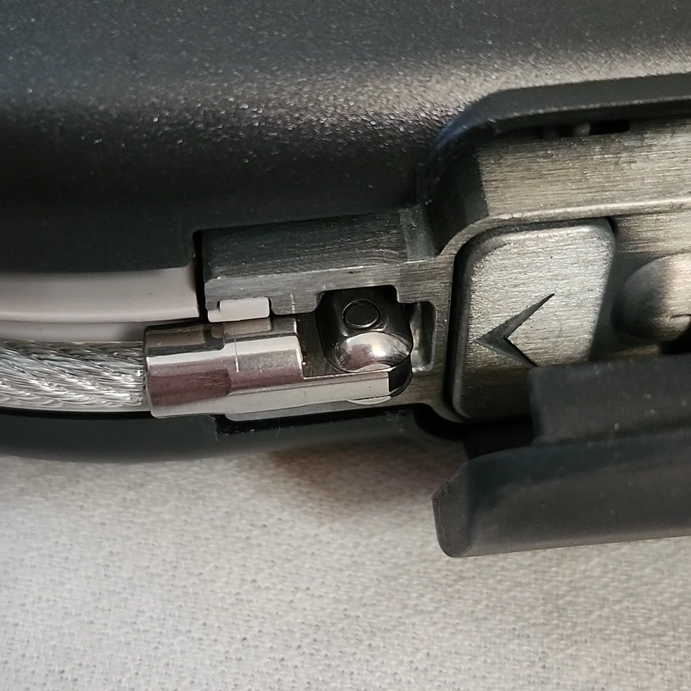 Master Lock Mini Travel Safe With Steel Locking Cable